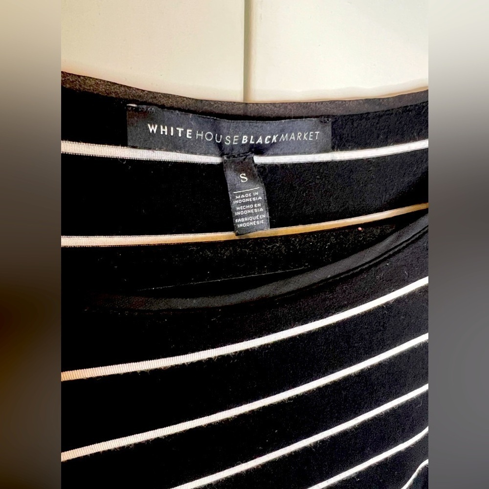 BAG032. White House Black Market Banded Waist Striped Top Button Down Sleeves - Picture 7 of 8